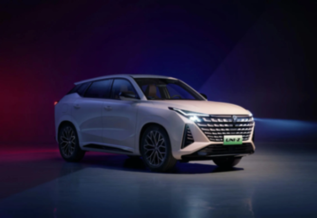 蓝电e5荣耀版vs uni-z,10万级家用插混suv该怎么选?